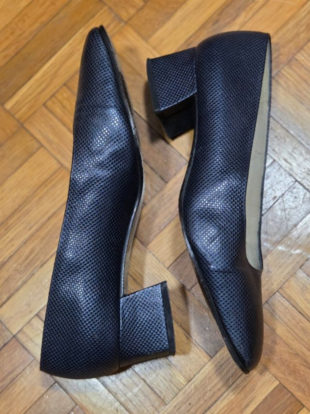 Stuart Weitzman Vintage Textured Faux Lizard Leather Block Heel Pumps - Picture 3 of 7